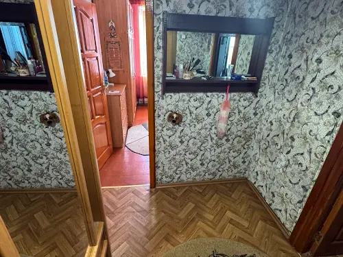 квартира за адресою Тракторобудівників просп., 77