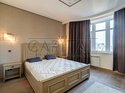 квартира за адресою Старонаводницька вул., 6-Б