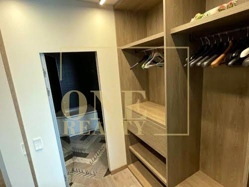 квартира за адресою Кропивницького вул., 10