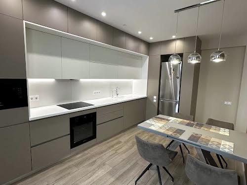 квартира за адресою Регенераторна вул., 4