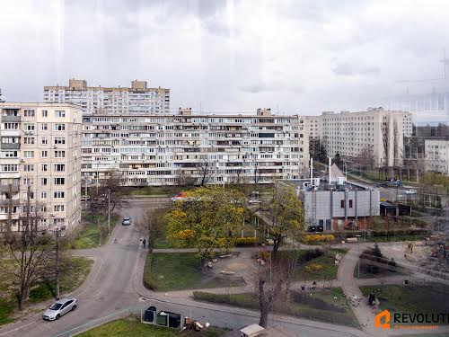 квартира за адресою Мілютенка вул., 9