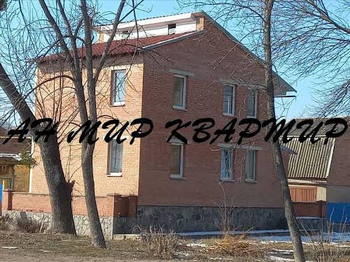 будинок за адресою Героїв Крут вул., 23