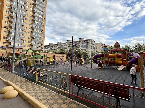 квартира по адресу Кондратюка Юрия ул., 3
