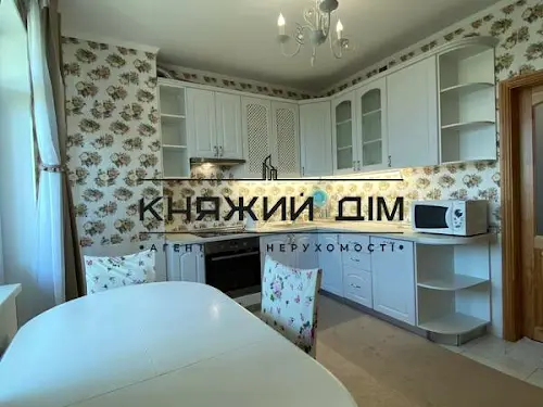 квартира за адресою Академіка Глушкова просп., 9-В