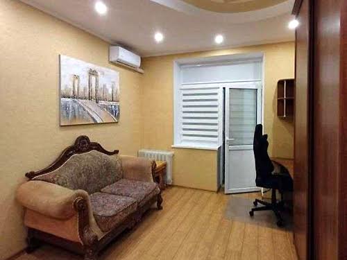 квартира за адресою Шота Руставелі вул., 26