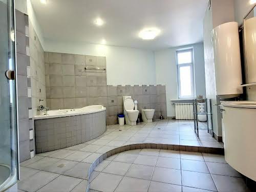 квартира по адресу Антоновича, 140