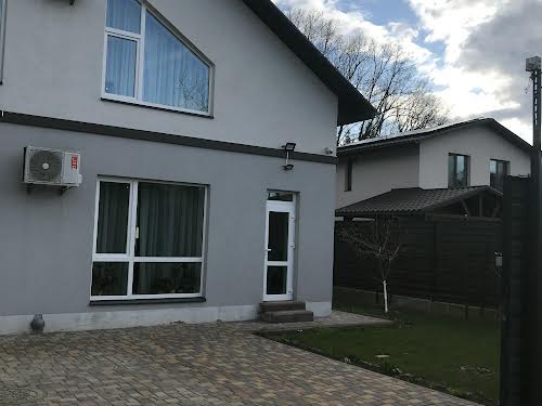 дом по адресу с. Тарасовка, Абрикосовая ул., 60