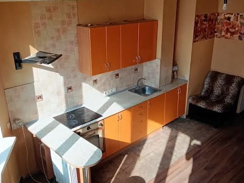 квартира за адресою Дніпровська набережна вул., 19