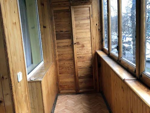 квартира за адресою Київ, Михайла Омеляновича-Павленка вул. (Суворова), 18/20