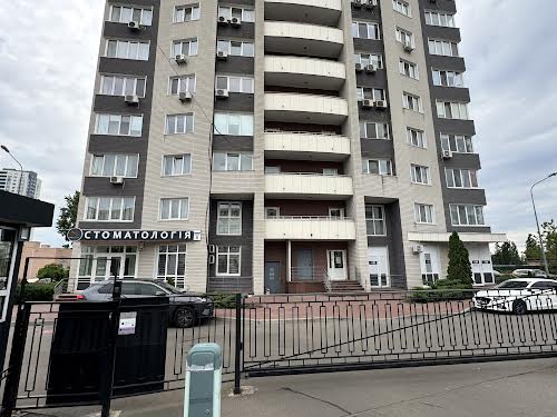 квартира по адресу Героев Полка 