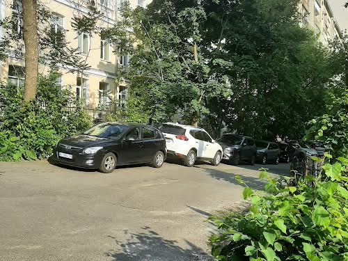 квартира по адресу Василия Тютюнника ул. (Анрі Барбюса), 22-26