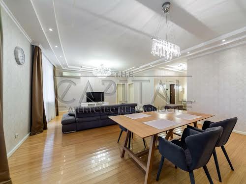 квартира за адресою Старонаводницька вул., 6б