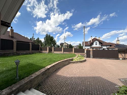 будинок за адресою с. Іванковичі, Молодіжна, 24