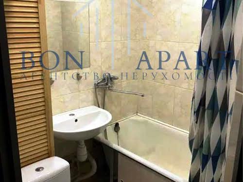 квартира по адресу Віктора Ярмоли ул., 28/32