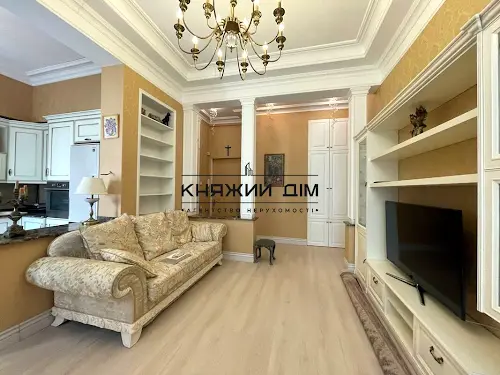 квартира за адресою Антоновича вул. (Горького), 8