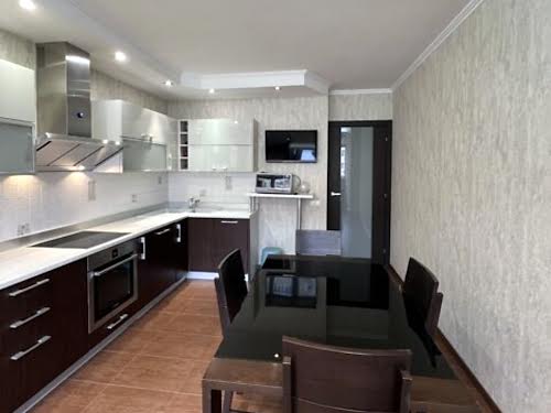 квартира за адресою Академіка Сахарова вул., 36