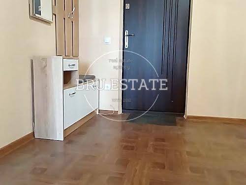 квартира по адресу Ревуцкого ул., 54
