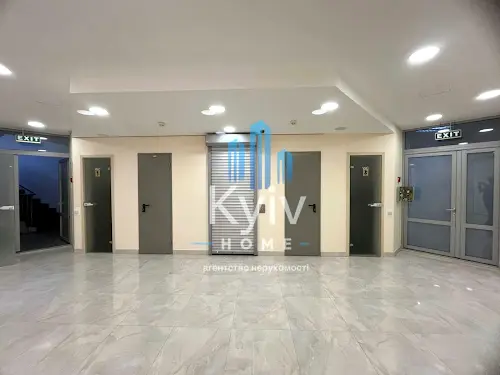 комерційна за адресою Басейна вул., 7