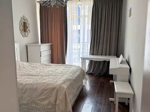 квартира за адресою Дегтярна вул., 7