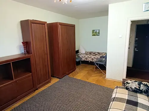 квартира по адресу Докучаевская ул., 16