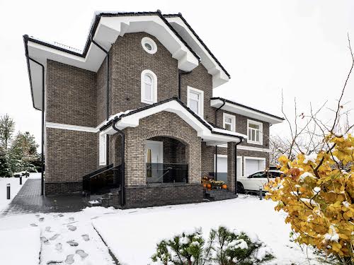 будинок за адресою Сергія Колоса вул. (Леніна), 111а