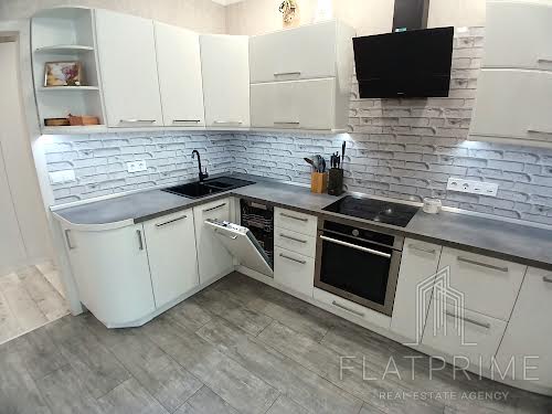 квартира за адресою Регенераторна вул., 4
