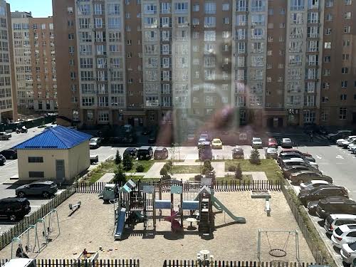 квартира за адресою Героїв Небесної Сотні, 26/20
