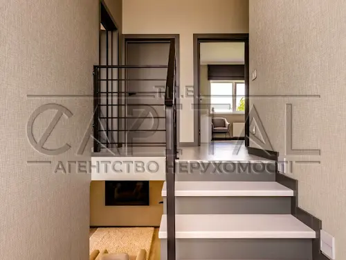 будинок за адресою с. Нові Петрівці, озерна, 1