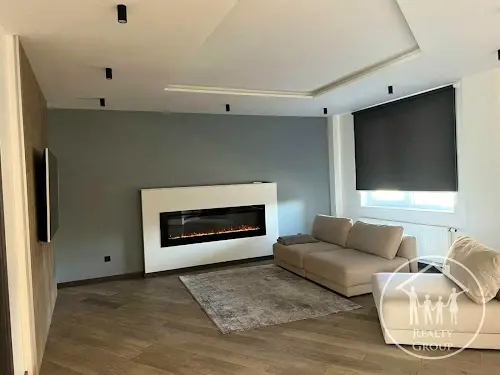 квартира по адресу Пекарская ул., 5