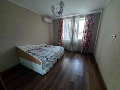 квартира за адресою Боголюбова, 12