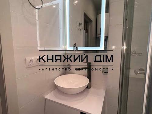 квартира за адресою Ревуцького вул., 40-Б