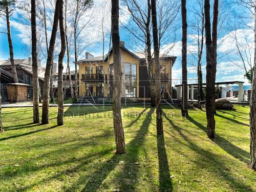 будинок за адресою с. Романків, Лісова вул.