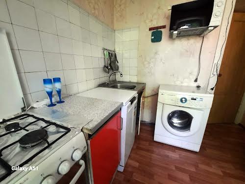 квартира за адресою Олени Теліги вул., 15