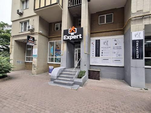 комерційна за адресою Левка Лук'яненка вул. (Маршала Тимошенка), 19