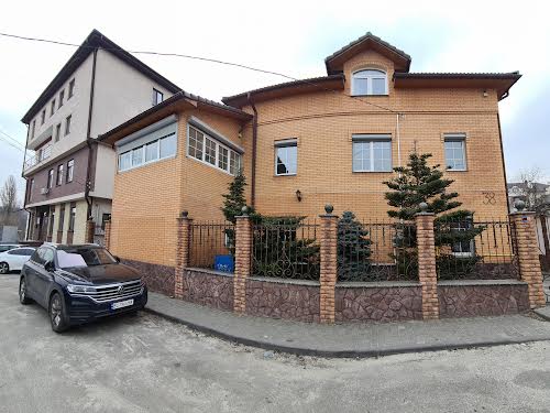 дом по адресу Киев, Купʼянська ул., 38