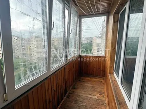 квартира за адресою Київ, Дмитра Луценка вул. (Крейсера 