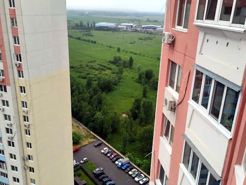 квартира за адресою Милославська вул., 2-Б