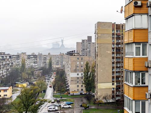 квартира за адресою Павла Тичини просп., 16