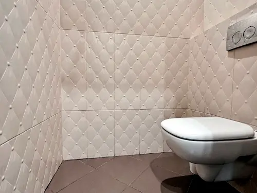 комерційна за адресою Звіринецька вул., 59