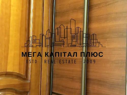 квартира за адресою Ділова вул. (Димитрова), 4