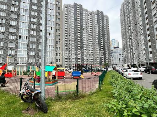 квартира по адресу Ревуцкого ул., 54