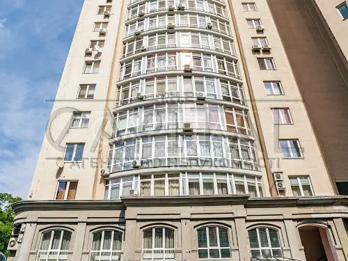 квартира за адресою Дмитрівська вул., 82