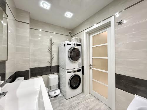 квартира за адресою вул. Миру, 41