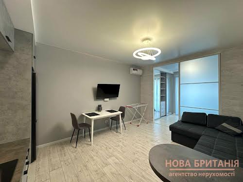 квартира за адресою Михайла Максимовича вул. (Онуфрія Трутенка), 24-Б