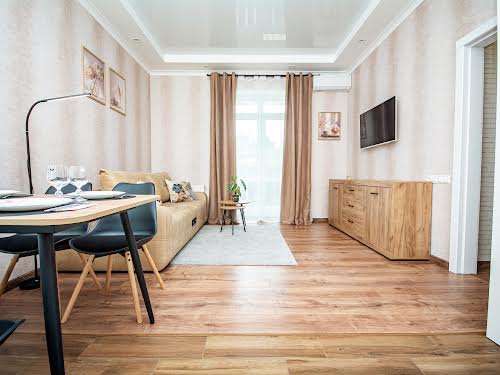 квартира за адресою Підлісна вул., 21