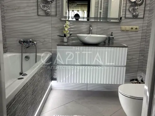 квартира за адресою Велика Васильківська вул. (Червоноармійська), 78/2