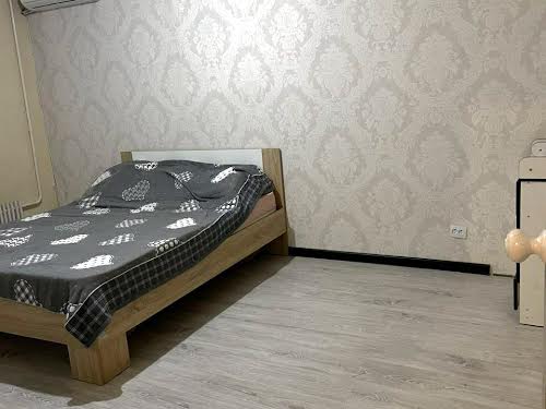 квартира по адресу Дружбы Народов ул., 244