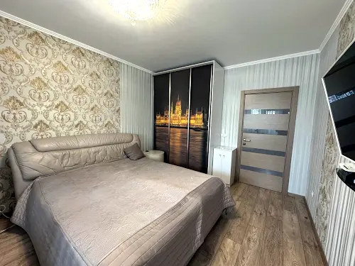 квартира по адресу Бориса Гмыри ул., 4