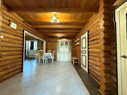 будинок за адресою с. Осещина, Лугова
