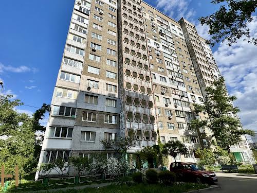 квартира по адресу Озёрная ул., 6